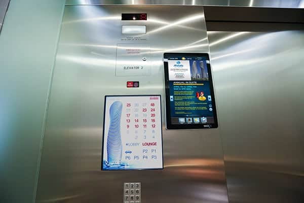Màn hình quảng cáo trong thang máy có thể trình chiếu nhiều nội dung khác nhau